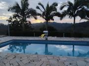 Casa com 4 dormitórios à venda, 345 m² por R$...