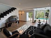 Casa com 4 dormitórios à venda, 346 m² por R$...