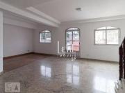 Casa com 4 dormitórios à venda, 350 m² por R$...
