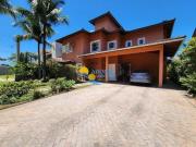 Casa com 4 dormitórios à venda, 350 m² por R$...