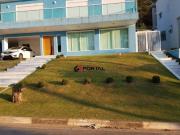 Casa com 4 dormitórios à venda, 350 m² por R$...