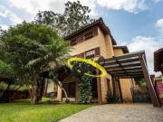 Casa com 4 dormitórios à venda, 350 m² por R$...