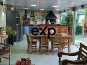 Casa com 4 dormitórios à venda, 350 m² por R$...