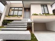 Casa com 4 dormitórios à venda, 350 m² por R$...