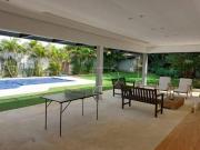 Casa com 4 dormitórios à venda, 351 m² por R$...