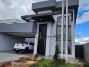 Casa com 4 dormitórios à venda, 352 m² por R$...