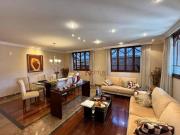 Casa com 4 dormitórios à venda, 358 m² por R$...