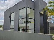 Casa com 4 dormitórios à venda, 360 m² por R$...