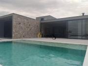 Casa com 4 dormitórios à venda, 360 m² por R$...