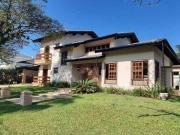 Casa com 4 dormitórios à venda, 360 m² por R$...