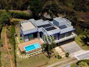 Casa com 4 dormitórios à venda, 361 m² por R$...