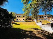 Casa com 4 dormitórios à venda, 366 m² por R$...