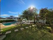 Casa com 4 dormitórios à venda, 366 m² por R$...