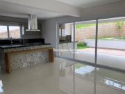 Casa com 4 dormitórios à venda, 374 m² por R$...