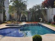 Casa com 4 dormitórios à venda, 374 m² por R$...