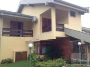 Casa com 4 dormitórios à venda, 377 m² por R$...