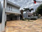 Casa com 4 dormitórios à venda, 380 m² por R$...