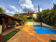 Casa com 4 dormitórios à venda, 380 m² por R$...