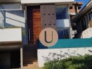 Casa com 4 dormitórios à venda, 390 m² por R$...