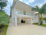 Casa com 4 dormitórios à venda, 391 m² por R$...