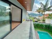 Casa com 4 dormitórios à venda, 391 m² por R$...