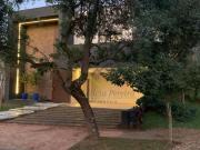 Casa com 4 dormitórios à venda, 399 m² por R$...