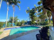 Casa com 4 dormitórios à venda, 400 m² por R$...