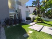 Casa com 4 dormitórios à venda, 400 m² por R$...