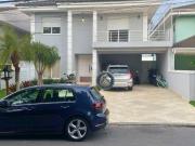 Casa com 4 dormitórios à venda, 400 m² por R$...