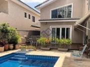 Casa com 4 dormitórios à venda, 400 m² por R$...