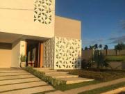 Casa com 4 dormitórios à venda, 400 m² por R$...