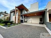 Casa com 4 dormitórios à venda, 400 m² por R$...