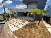 Casa com 4 dormitórios à venda, 400 m² por R$...