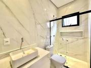 Casa com 4 dormitórios à venda, 401 m² por R$...