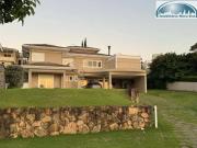 Casa com 4 dormitórios à venda, 402 m² por R$...