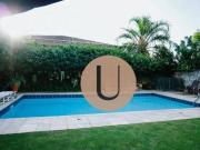 Casa com 4 dormitórios à venda, 402 m² por R$...