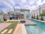 Casa com 4 dormitórios à venda, 405 m² por R$...