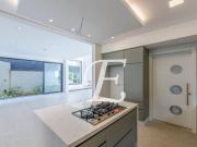 Casa com 4 dormitórios à venda, 420 m² por R$...