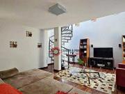 Casa com 4 dormitórios à venda, 421 m² por R$...