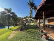 Casa com 4 dormitórios à venda, 425 m² por R$...