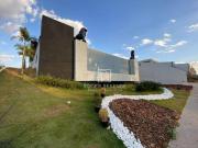 Casa com 4 dormitórios à venda, 425 m² por R$...