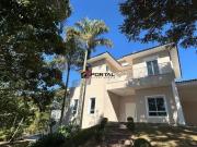 Casa com 4 dormitórios à venda, 429 m² por R$...