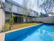 Casa com 4 dormitórios à venda, 430 m² por R$...