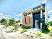 Casa com 4 dormitórios à venda, 440 m² por R$...