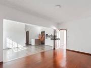 Casa com 4 dormitórios à venda, 440 m² por R$ 990.000,00...