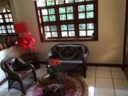 Casa com 4 dormitórios à venda, 450 m² por R$...