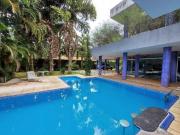 Casa com 4 dormitórios à venda, 450 m² por R$...