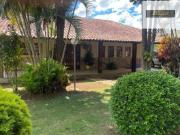 Casa com 4 dormitórios à venda, 450 m² por R$...