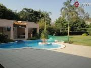 Casa com 4 dormitórios à venda, 450 m² por R$...