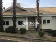 Casa com 4 dormitórios à venda, 450 m² por R$...